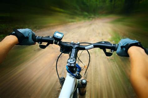 sonhar que anda de bicicleta